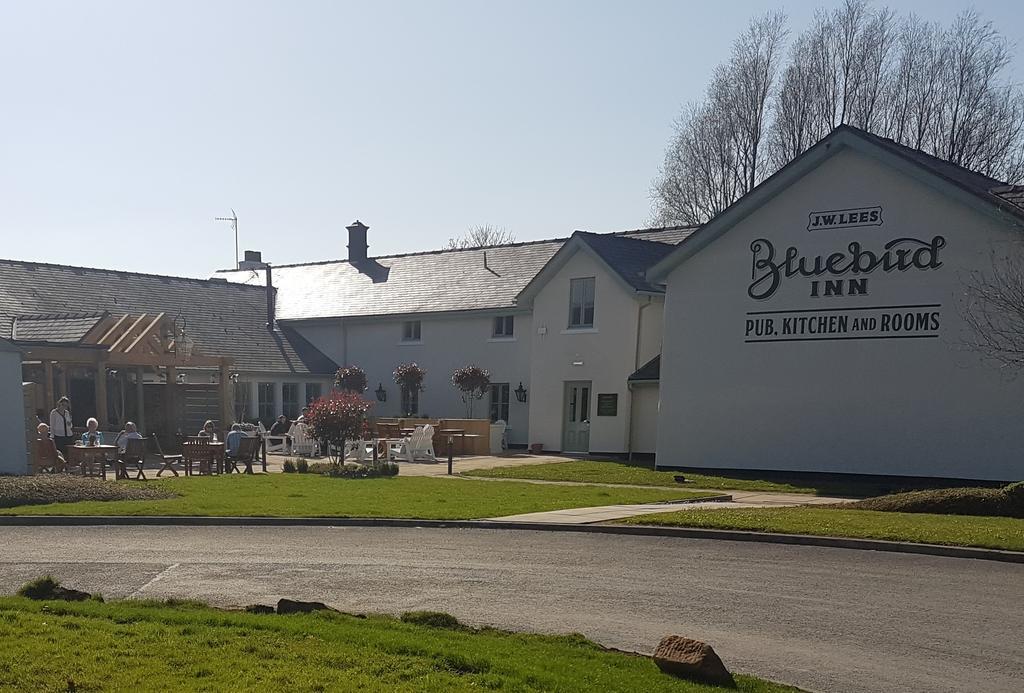 The Bluebird Inn At Samlesbury Preston  Dış mekan fotoğraf