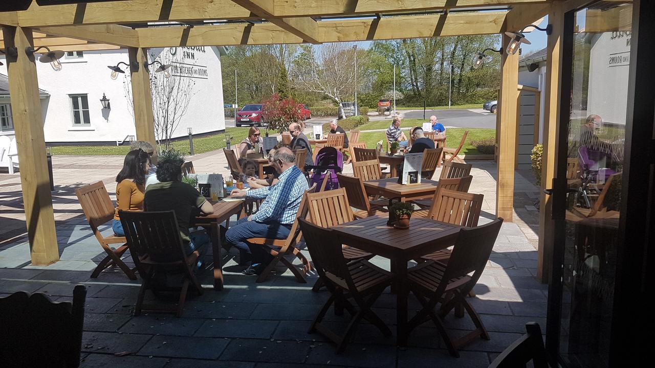 The Bluebird Inn At Samlesbury Preston  Dış mekan fotoğraf
